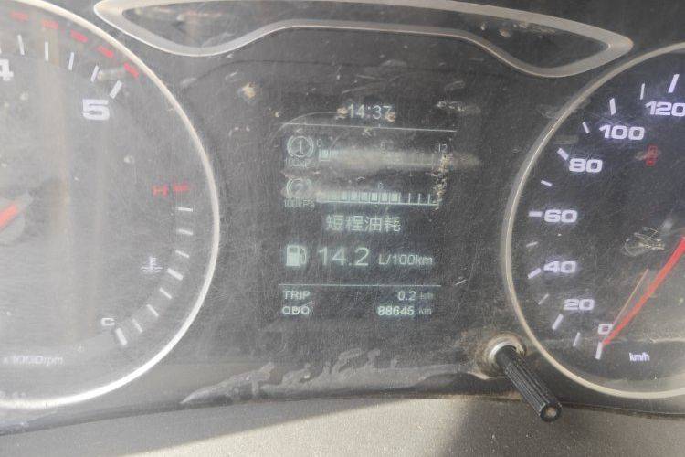 江淮帅铃 132马力 载货车