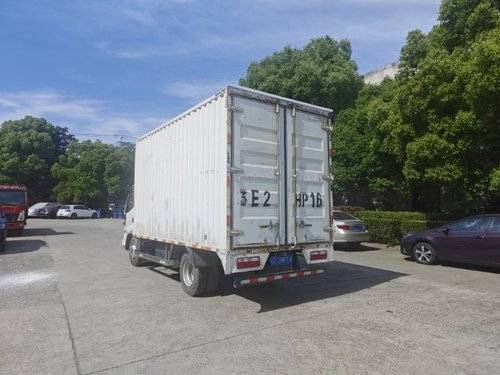 江淮帅铃 132马力 载货车