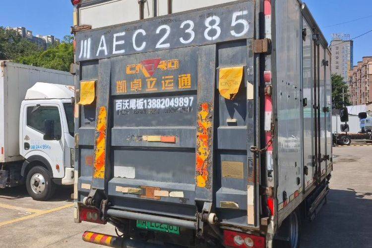 福田奥铃 100.27Wh 电动卡车