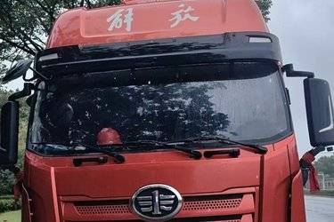 二手青岛解放 JK6重卡 290马力 6X2 9.8米仓栅式载货车(国六) 前四后四 玉柴二手载货车 黄牌