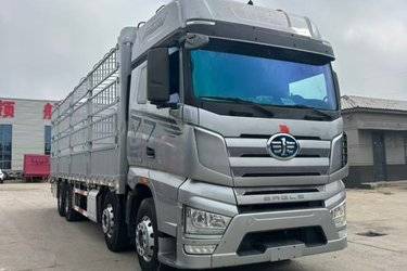 二手一汽解放 J7重卡 经典版 460马力 8X4 9.4米仓栅式载货车(国六) 前四后八 锡柴二手载货车 黄牌图片
