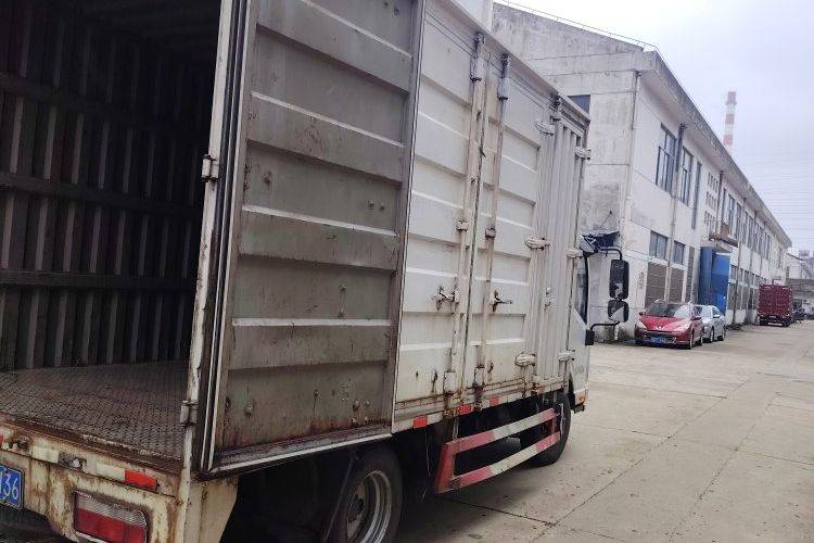 二手江淮帅铃 120马力 载货车