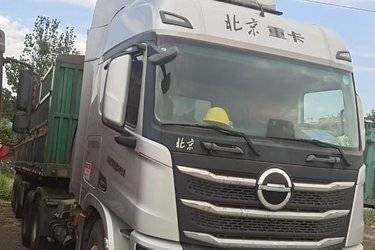二手北京重卡 追梦 舒适版 500马力 6X4 LNG自动档牵引车(国六) 双驱 福田康明斯二手牵引车 黄牌图片