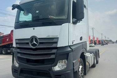 二手奔驰 Actros 重卡 530马力 6X4 牵引车(国六) 双驱 奔驰二手牵引车 黄牌图片