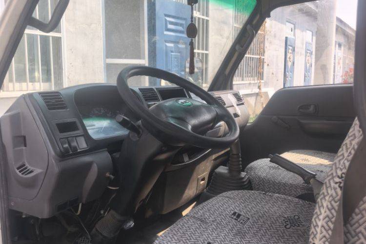 二手江铃汽车 109马力 载货车