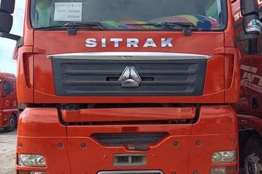 二手中国重汽 汕德卡SITRAK G7重卡 540马力 8X4 8.8米自卸车(国五) 前四后八 中国重汽二手自卸车 黄牌