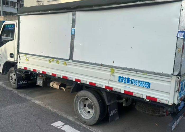 二手江淮康铃 129马力 载货车