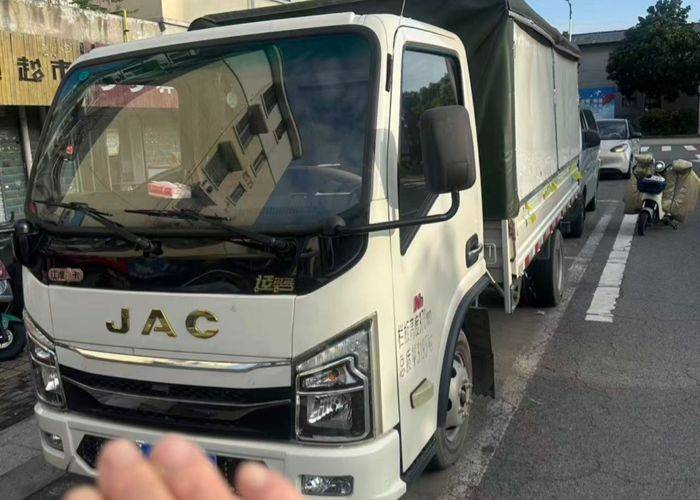 二手江淮康铃 129马力 载货车