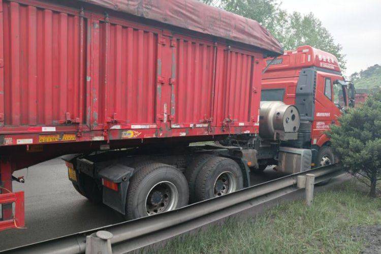 二手一汽解放 510马力 牵引车
