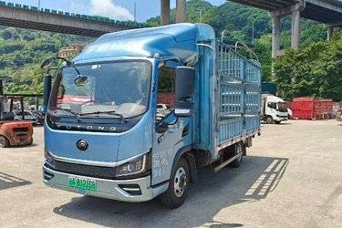 二手宇通轻卡 T5 畅行系列 气刹 4.2米单排纯电动仓栅式轻卡 深澜100.46kWh  二手电动卡车电动载货车图片