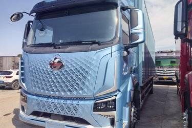 二手东风柳汽 乘龙H5 290马力 4X2 9.7米翼开启厢式载货车(国六) 单桥 玉柴二手载货车 黄牌图片