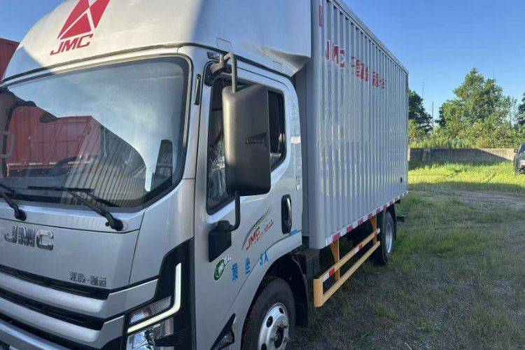 二手江铃汽车 152马力 载货车