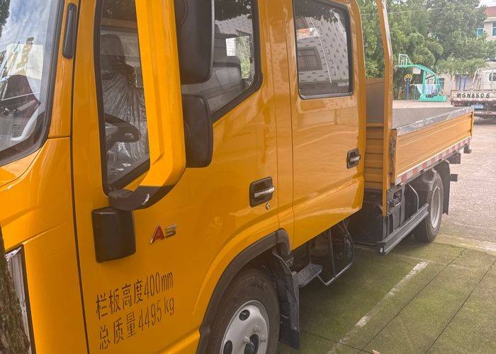 二手江淮骏铃 160马力 载货车