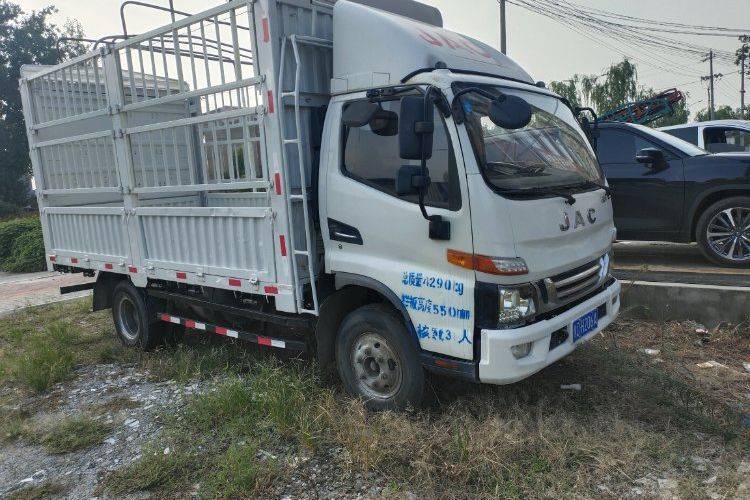 二手江淮骏铃 120马力 载货车