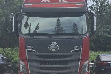 二手东风柳汽 乘龙H7重卡 315马力 6X2 9.6米载货车(国五) 前四后四 东风康明斯二手载货车 黄牌图片
