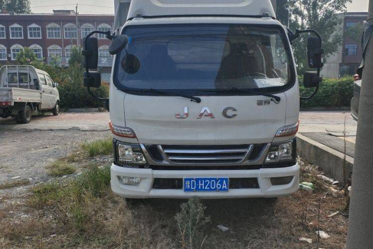 二手江淮骏铃 120马力 载货车