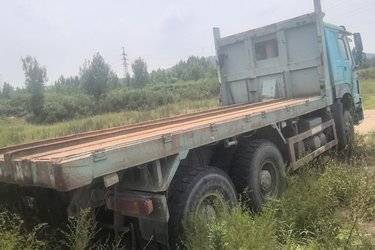 二手中国重汽 HOWO重卡 380马力 6X4 5.8米自卸车(12挡)(国五) 后八轮 中国重汽二手自卸车 黄牌图片