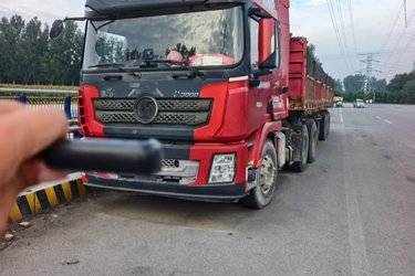 二手陕汽重卡 德龙X3000 钜惠版 460马力 6X4牵引车(国五) 双驱 潍柴二手牵引车 黄牌图片