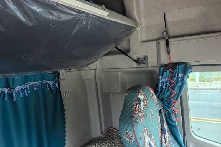 二手东风柳汽乘龙 500马力 牵引车
