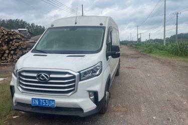 二手上汽大通V90 2024款 智运版 2.0T柴油 150马力 手动长轴 3座高顶封闭货车(国六)二手封闭货车前置后驱图片