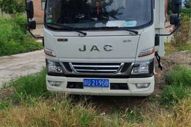 二手江淮 骏铃A8 3L CNG 129马力 星瑞6档 3.85米排半仓栅式轻卡(国六) 单桥 康明斯二手载货车 蓝牌图片