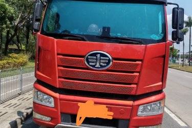 二手一汽解放 J6P 460马力 6X4牵引车(国六) 双驱 一汽解放二手牵引车 黄牌