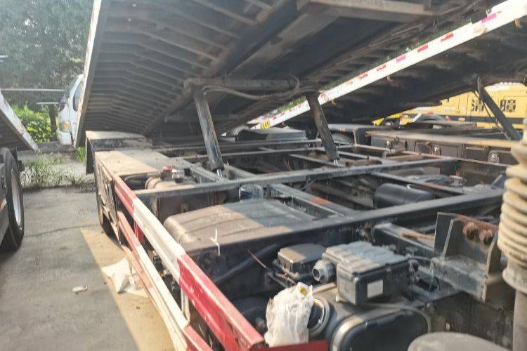 福田欧马可 170马力 专用车