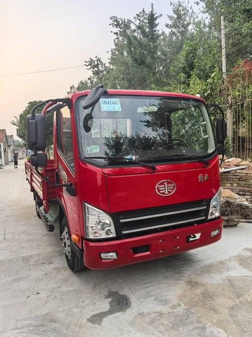 一汽解放轻卡 150马力 载货车