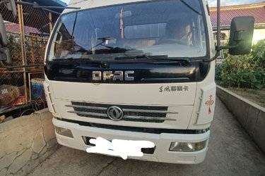 二手东风 多利卡D6 140马力 3.8米排半仓栅式轻卡(国四) 单桥 朝柴二手载货车 蓝牌图片
