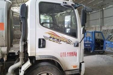 二手解放 J6F 160马力 单排仓栅式轻卡(国六) 单桥 一汽解放二手载货车图片