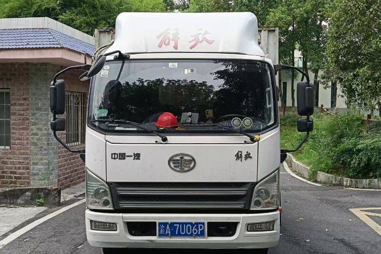 二手一汽解放轻卡 160马力 载货车