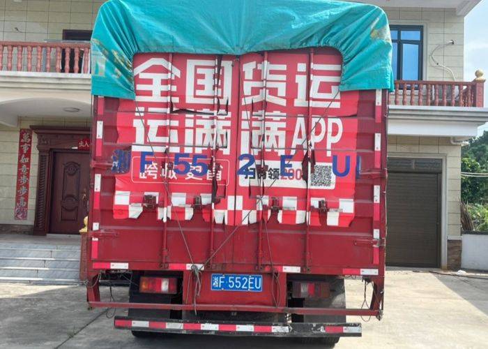 二手重汽HOWO轻卡 170马力 载货车