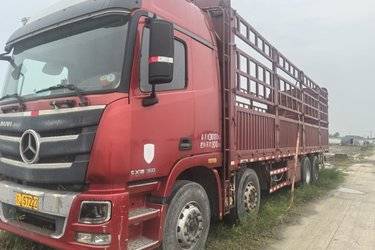 二手福田 欧曼GTL 6系重卡 360马力 8X4 9.53米仓栅式载货车(国五) 前四后八 康明斯二手载货车 黄牌图片
