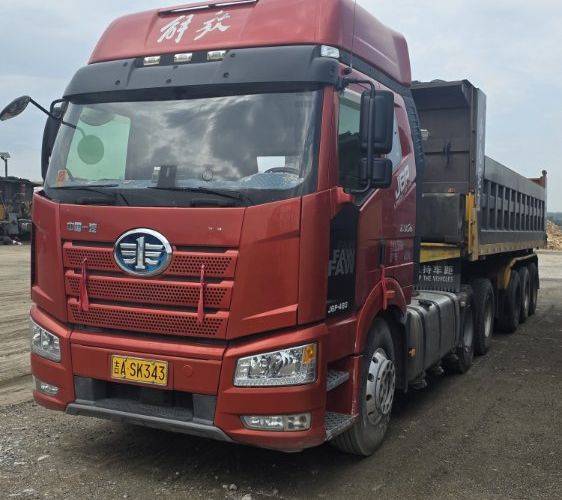 二手一汽解放 460马力 牵引车