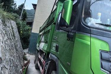 二手陕汽重卡 德龙X3000 矿用加强版 460马力 6X4 6米自卸车(国五) 后八轮 潍柴二手自卸车 黄牌