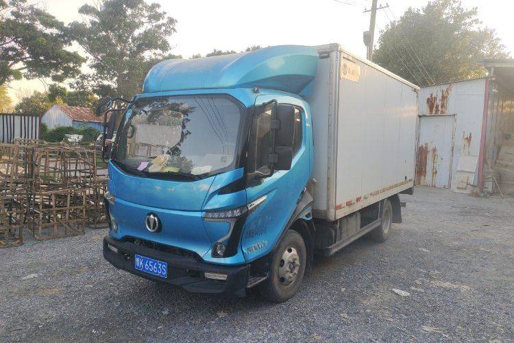 二手飞碟W 130马力 载货车