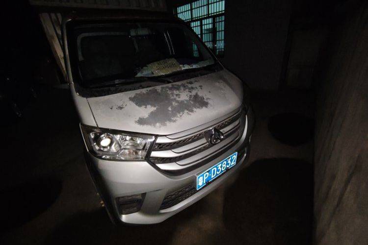 长安跨越 112马力 载货车