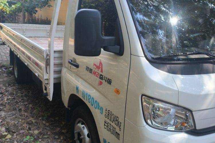 二手福田祥菱 122马力 载货车