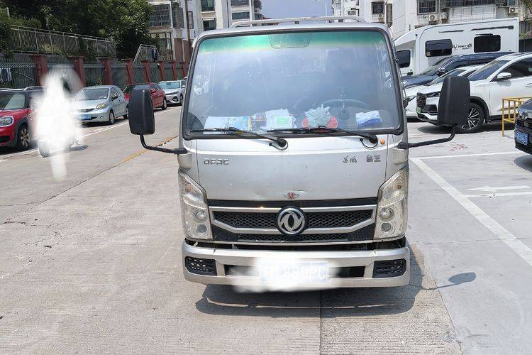 二手东风小霸王 91马力 载货车