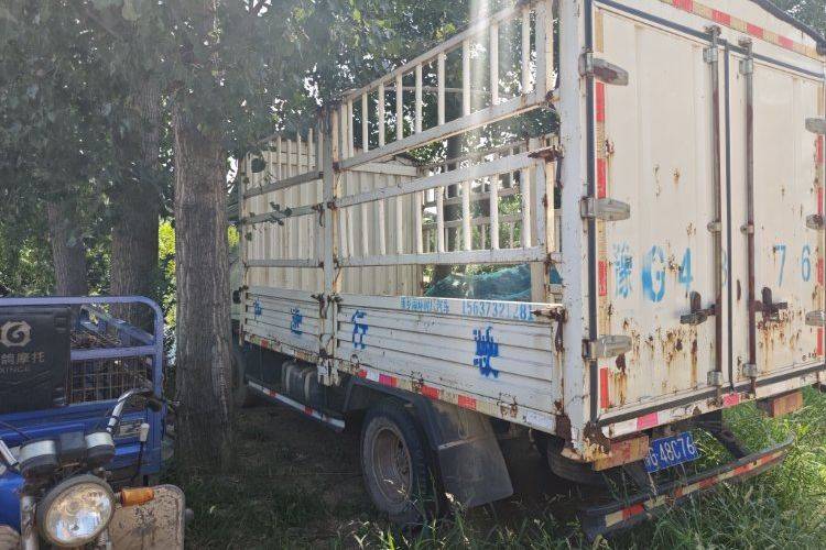 二手时风 87马力 载货车