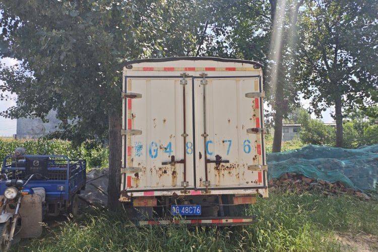 二手时风 87马力 载货车