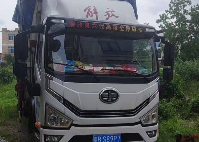 二手一汽解放轻卡 160马力 载货车