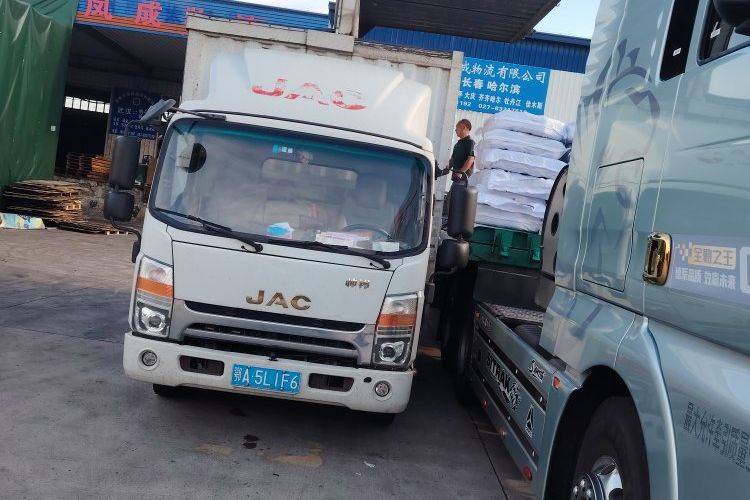 江淮帅铃 141马力 载货车
