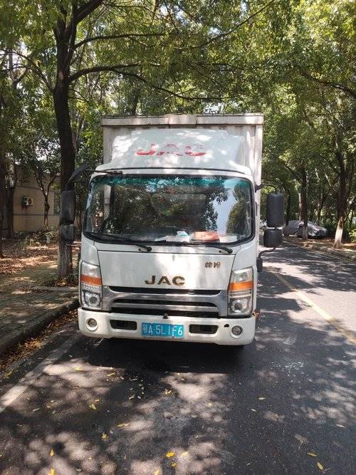 江淮帅铃 141马力 载货车