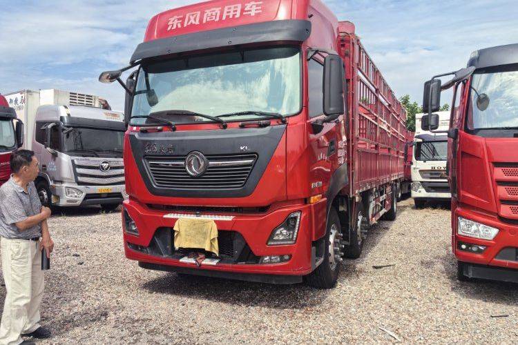 二手东风商用车 350马力 载货车