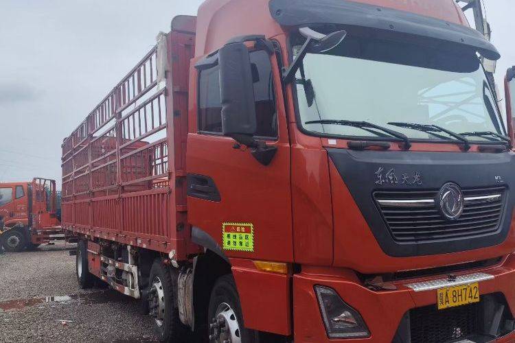 二手东风商用车 350马力 载货车