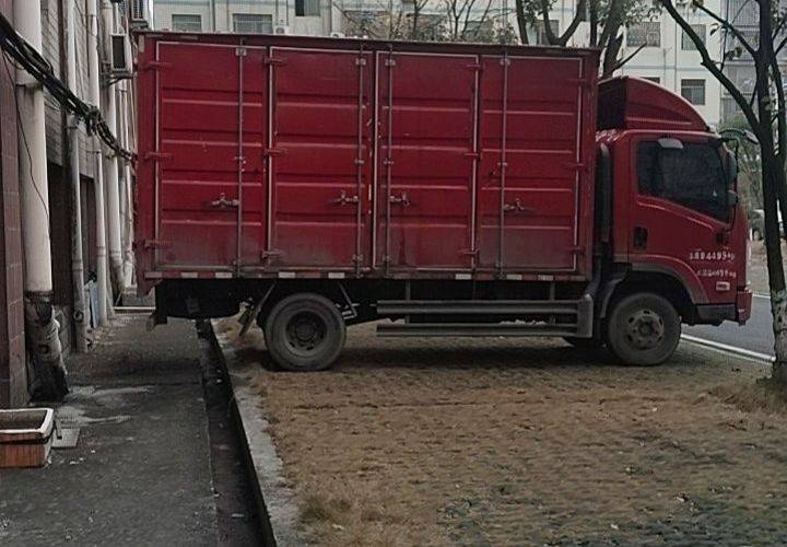 二手陕汽商用车 116马力 载货车