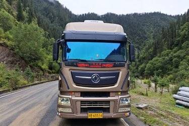 二手东风商用车 天龙旗舰KX 2018款 520马力 6X4牵引车(东风14挡)(国五) 双驱 东风康明斯二手牵引车 黄牌