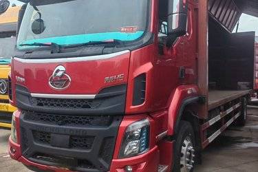 二手东风柳汽 乘龙H5中卡 270马力 4X2 9.8米排半翼开厢式载货车(国五) 单桥 玉柴二手载货车 黄牌图片