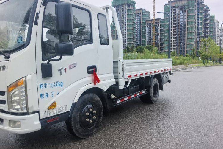 二手唐骏汽车 110马力 载货车